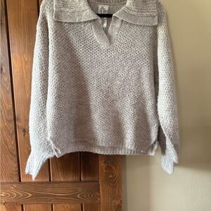 Sadie & Sage Brown V-Neck Sweater Cozy Style